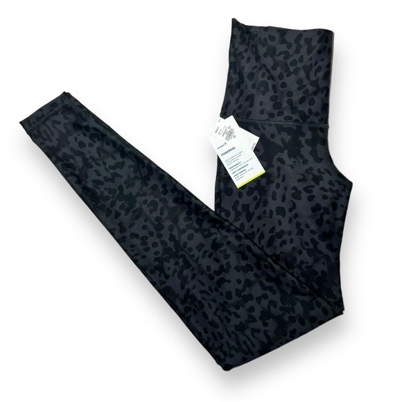 Old Navy Women’s High-Waisted Powersoft 7/8 Legging Black Leopard Size XS - Picture 1 of 8